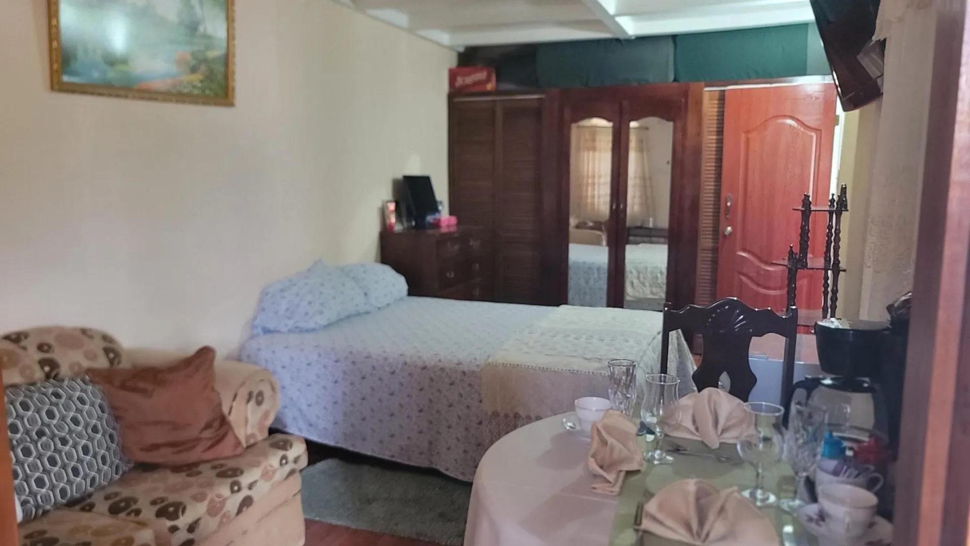 Pensjonat Sunflower Place Portmore